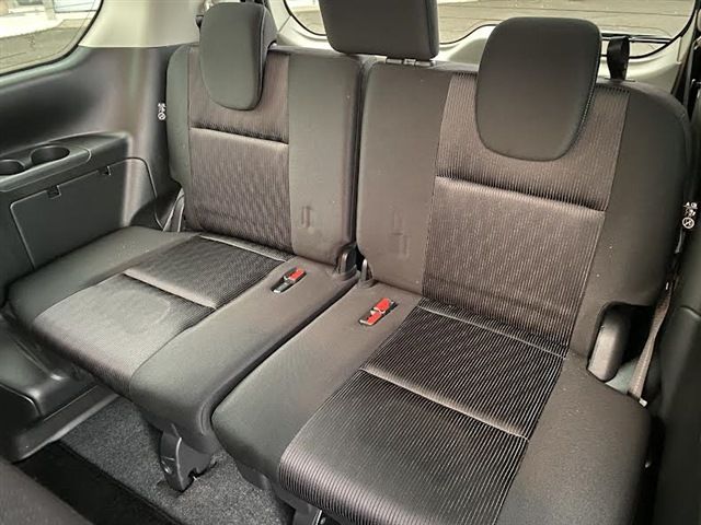 NISSAN SERENA  S-HYBRID 4WD 2017 Image 31