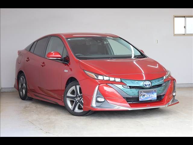 TOYOTA PRIUS PHV 2017 Image 31