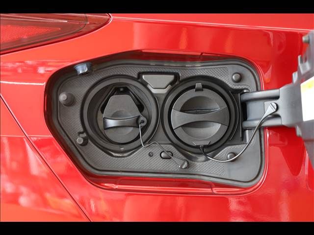 TOYOTA PRIUS PHV 2017 Image 31