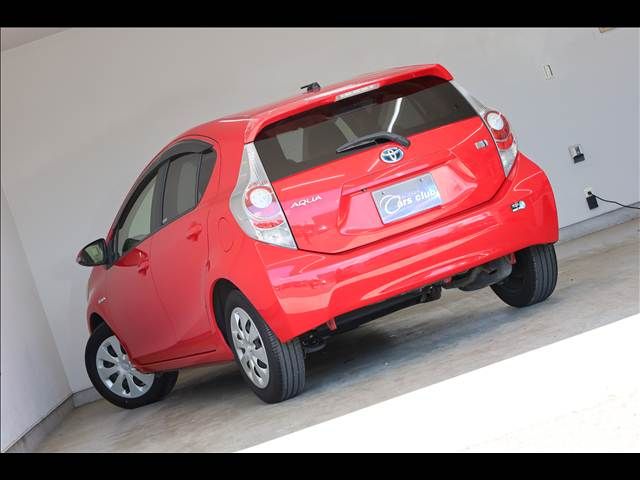 TOYOTA AQUA 2013 Image 31