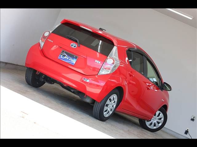 TOYOTA AQUA 2013 Image 31