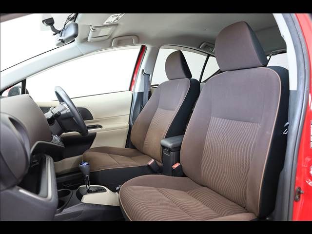 TOYOTA AQUA 2013 Image 31