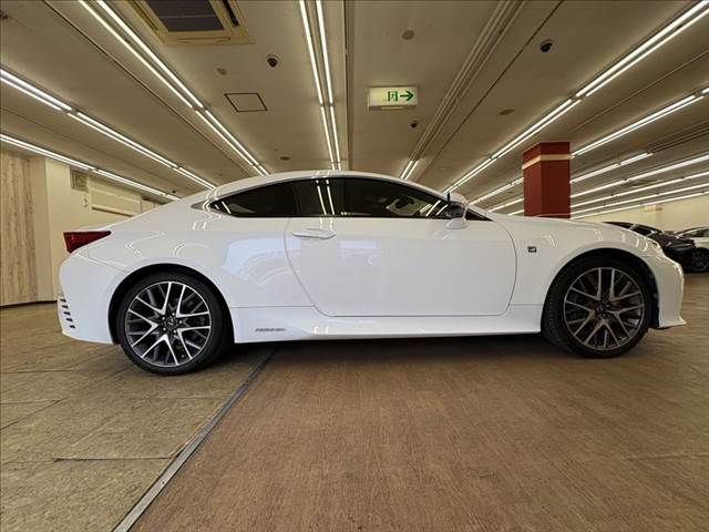 TOYOTA LEXUS RC300H 2014 Image 31