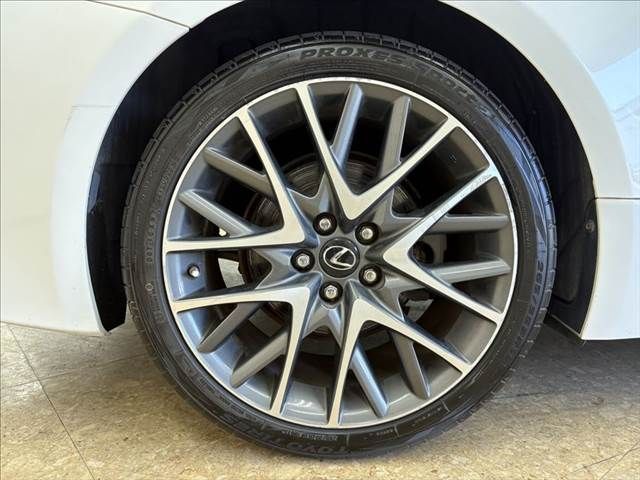 TOYOTA LEXUS RC300H 2014 Image 31