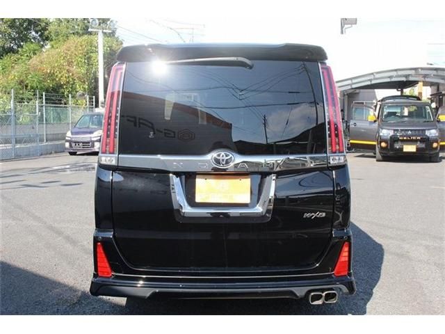 TOYOTA NOAH 2018 Image 31