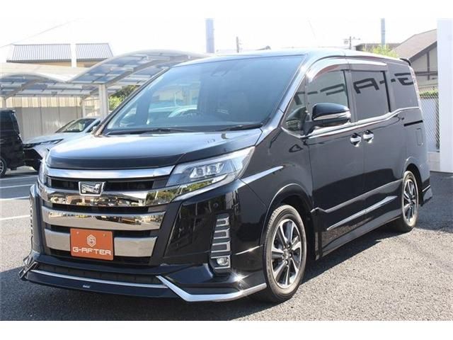 TOYOTA NOAH 2018 Image 31