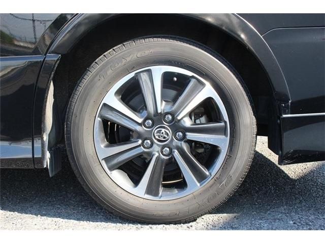 TOYOTA NOAH 2018 Image 31