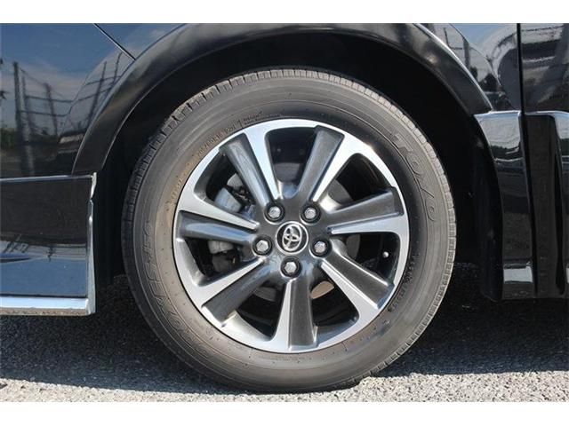 TOYOTA NOAH 2018 Image 31