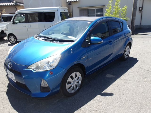 TOYOTA AQUA 2014 Image 31