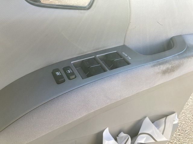 TOYOTA ESTIMA 2006 Image 31