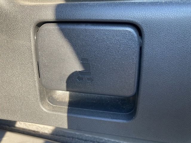 TOYOTA ESTIMA 2006 Image 31