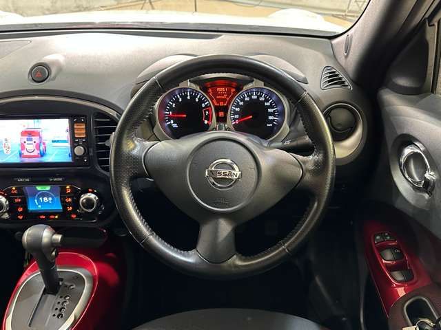 NISSAN JUKE 2012 Image 31