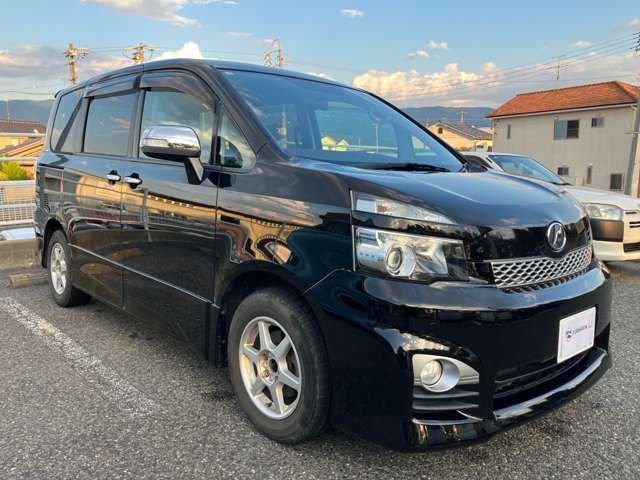 TOYOTA VOXY 2011 Image 31