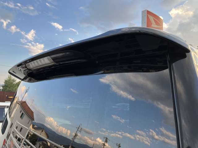 TOYOTA VOXY 2011 Image 31