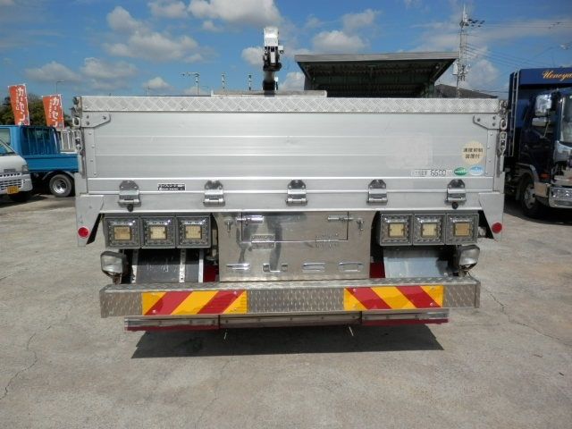 MITSUBISHI FUSOU FIGHTER 2014 Image 31