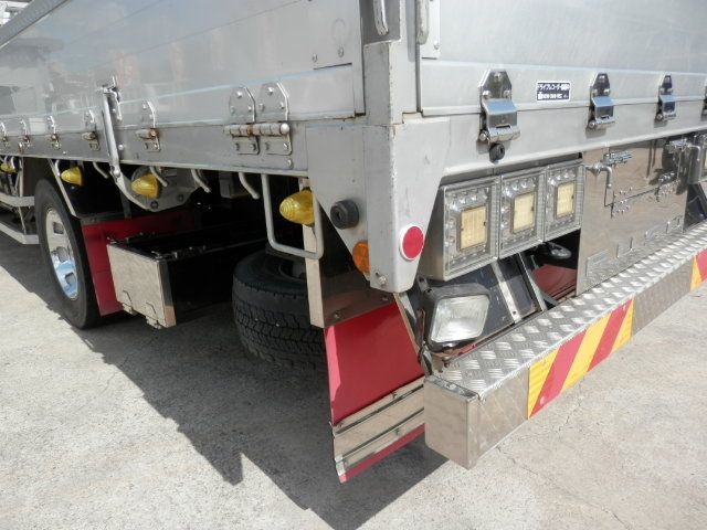 MITSUBISHI FUSOU FIGHTER 2014 Image 31