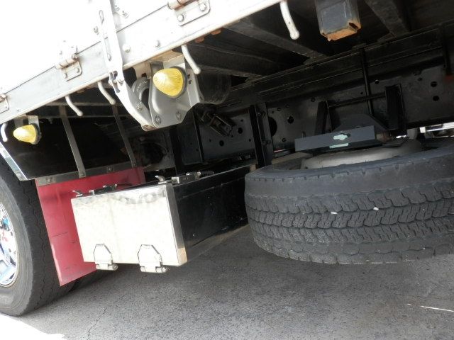 MITSUBISHI FUSOU FIGHTER 2014 Image 31