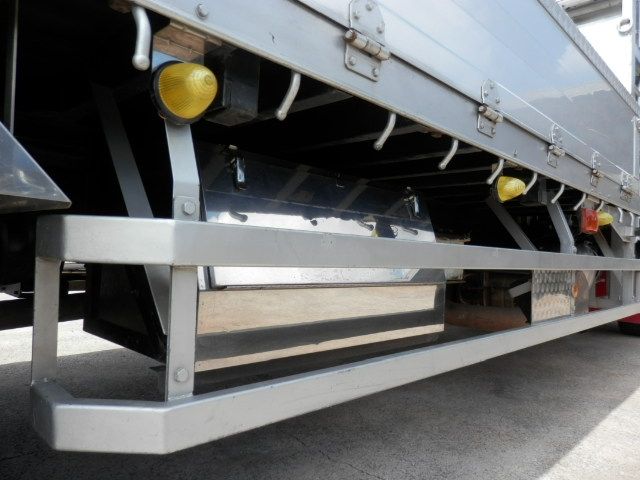 MITSUBISHI FUSOU FIGHTER 2014 Image 31