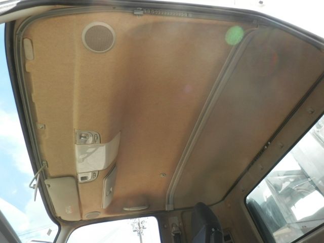 MITSUBISHI FUSOU FIGHTER 2014 Image 31