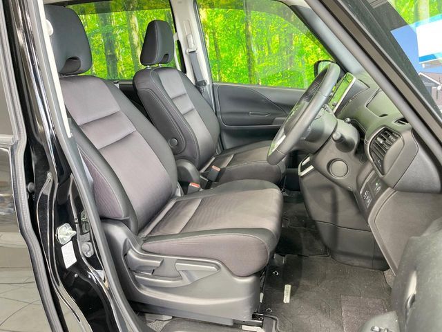 NISSAN SERENA  S-HYBRID 2018 Image 31