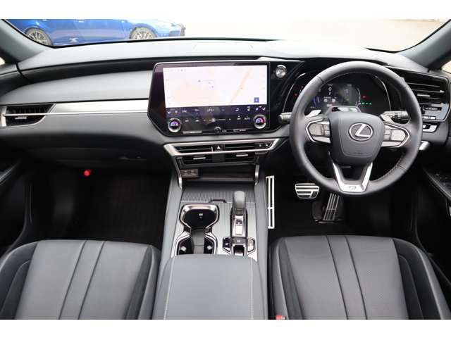 TOYOTA LEXUS RX500H 2023 Image 31