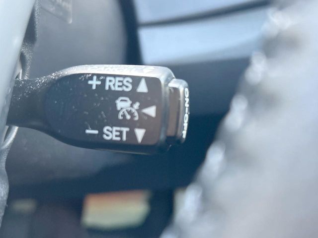 TOYOTA PRIUS 2013 Image 31