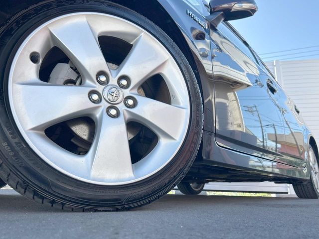 TOYOTA PRIUS 2013 Image 31