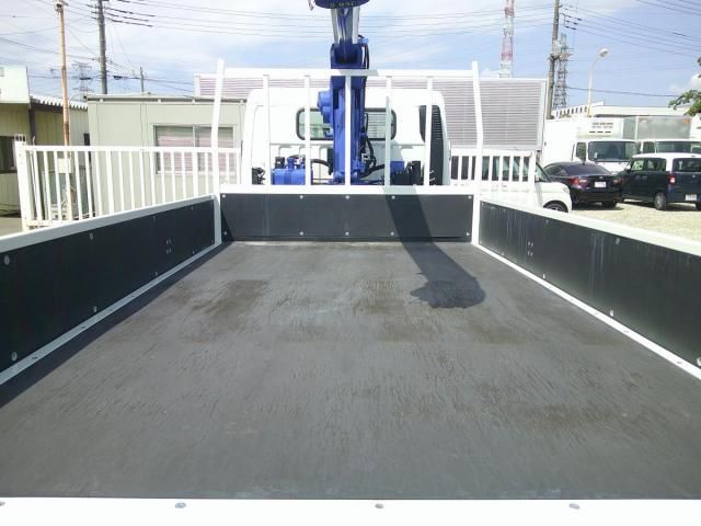 MITSUBISHI CANTER 2024 Image 31