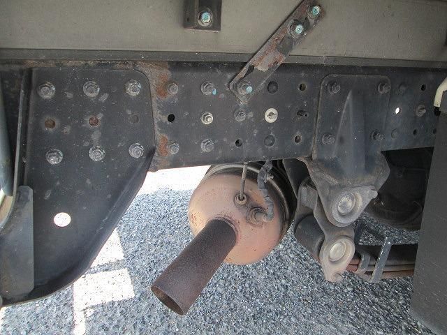 MITSUBISHI CANTER 2017 Image 31