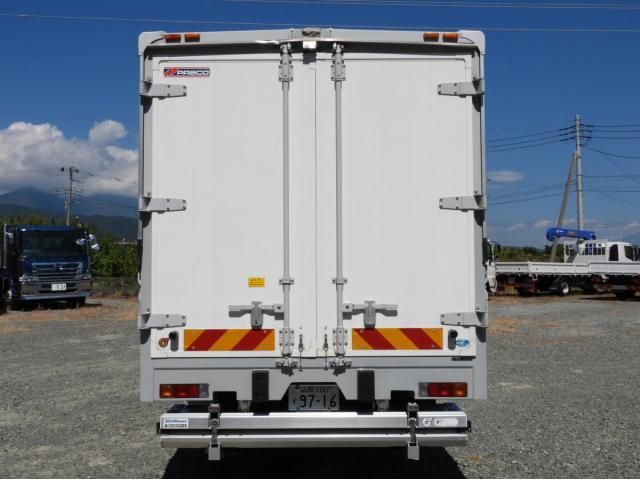 MITSUBISHI CANTER 2019 Image 31