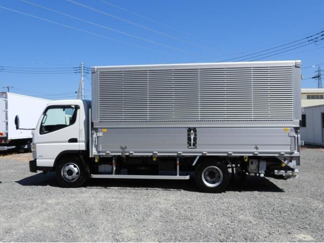 MITSUBISHI CANTER 2019 Image 31