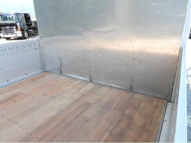 MITSUBISHI CANTER 2019 Image 31