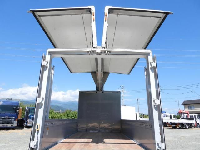 MITSUBISHI CANTER 2019 Image 31