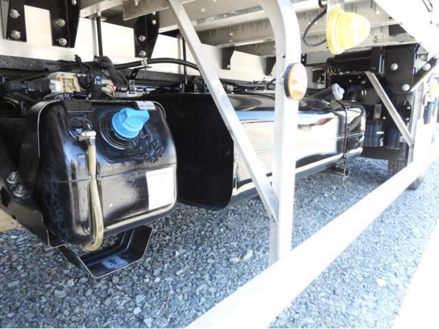 MITSUBISHI CANTER 2019 Image 31