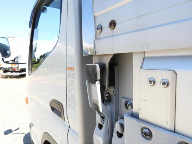 MITSUBISHI CANTER 2019 Image 31