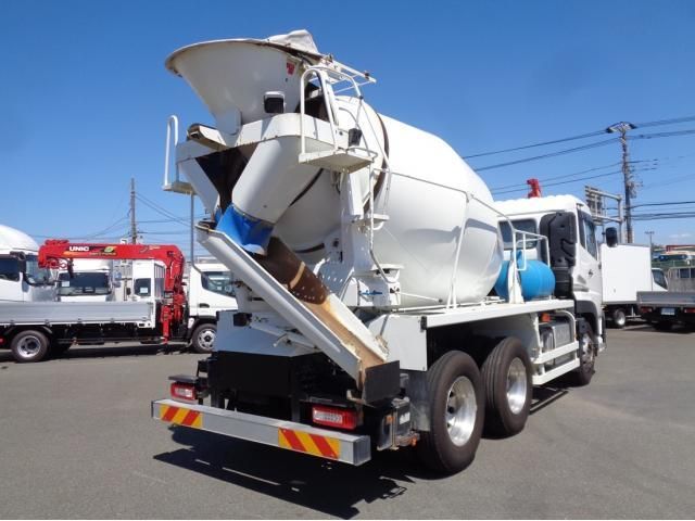 NISSAN DIESEL QUON 2023 Image 31