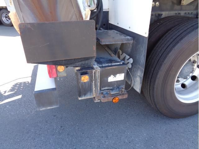 NISSAN DIESEL QUON 2023 Image 31