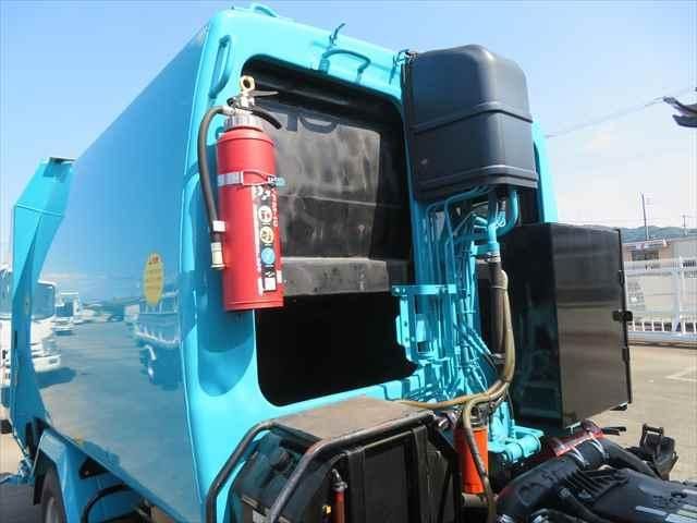 ISUZU ELF 2017 Image 31