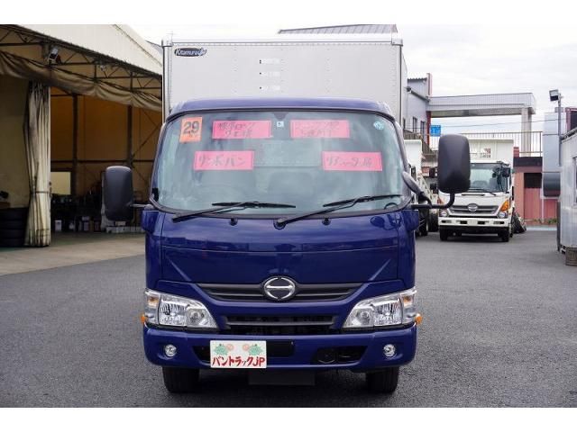 HINO DUTRO 2017 Image 31