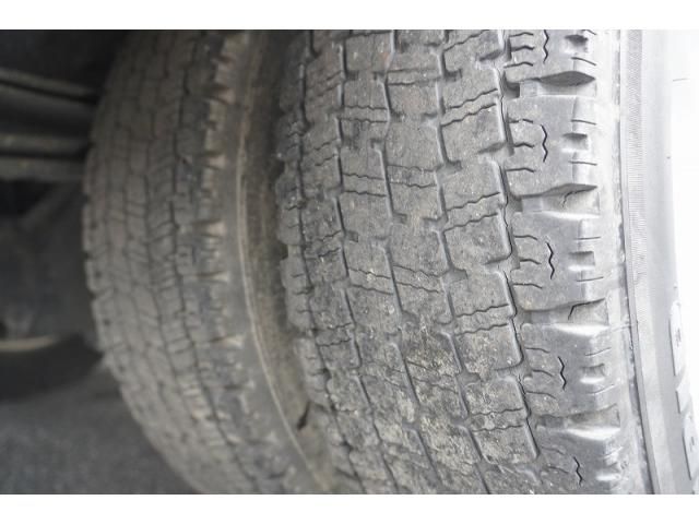 HINO DUTRO 2017 Image 31