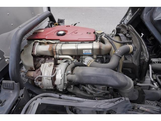 HINO DUTRO 2017 Image 31