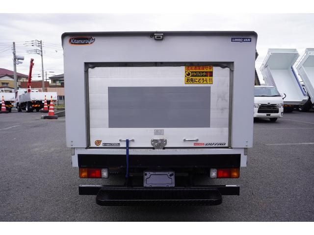 HINO DUTRO 2017 Image 31