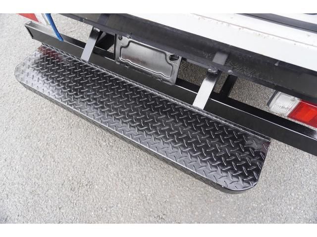 HINO DUTRO 2017 Image 31