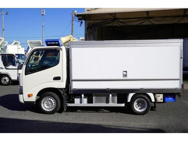TOYOTA DYNA 2020 Image 31
