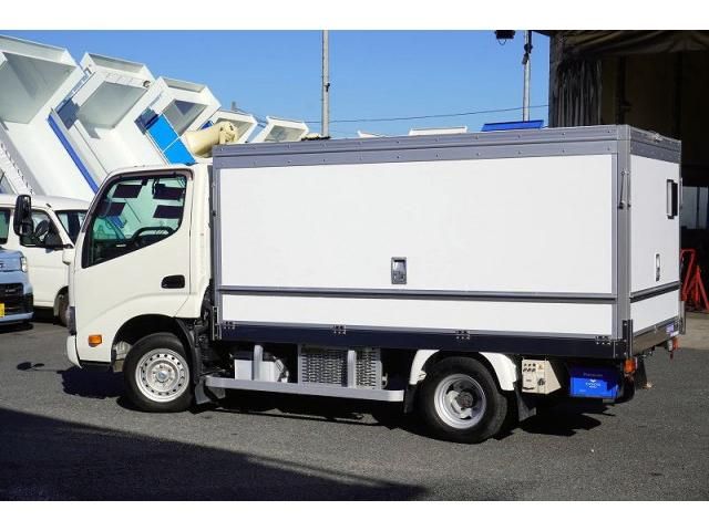 TOYOTA DYNA 2020 Image 31