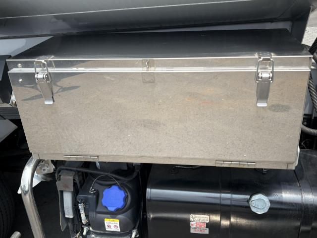 ISUZU ELF 2021 Image 31