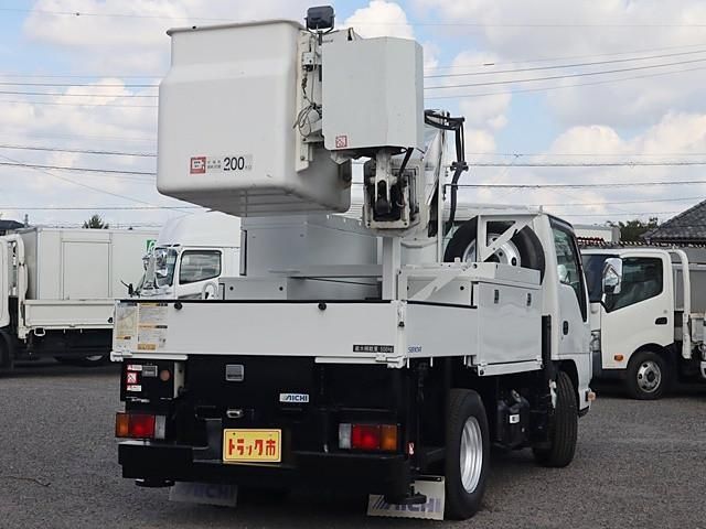 ISUZU ELF 2015 Image 31