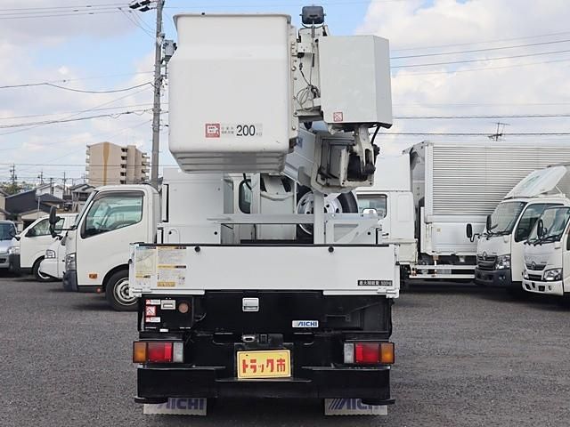 ISUZU ELF 2015 Image 31