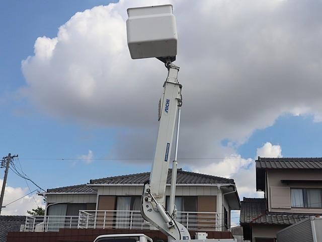 ISUZU ELF 2015 Image 31