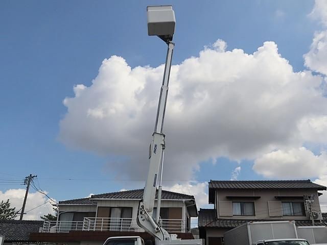 ISUZU ELF 2015 Image 31